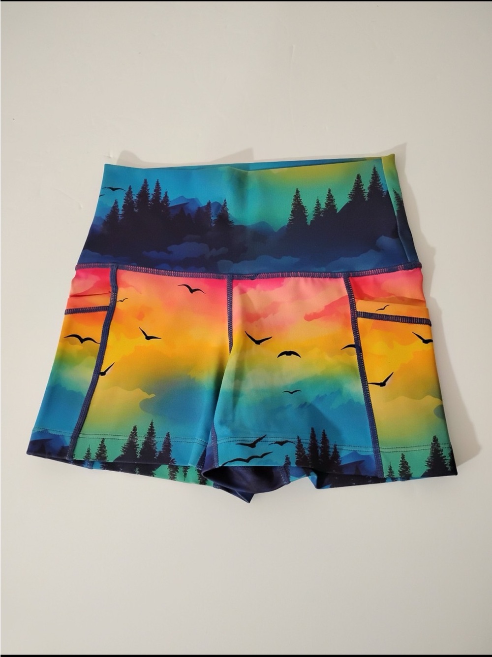ISO Constantly Varied Gear Ombre Sky Shorts Small 5 or 2.5